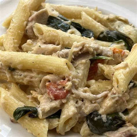 Lemon Artichoke Chicken Pasta | The Stuffed Grape Leaf