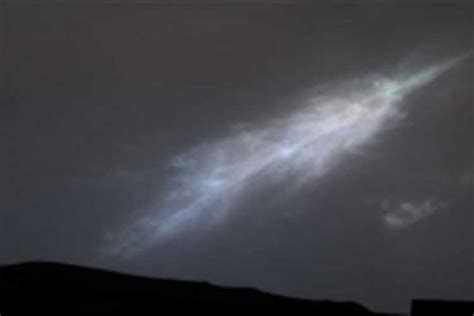 NASA's Curiosity spots first 'Sun rays' on Mars