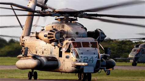 5 Marines missing after CH-53E helicopter crash in California