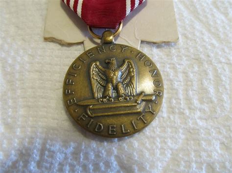 ORIGINAL WW2 ARMY GOOD CONDUCT MEDAL Efficiency Honor Fidelity "Named ...