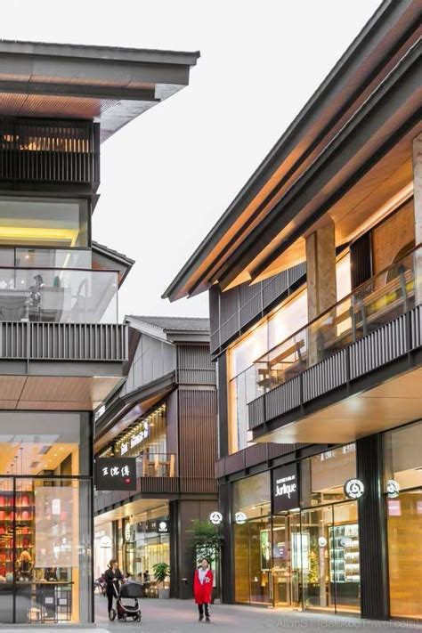 Local Retail Store Building 的图像结果