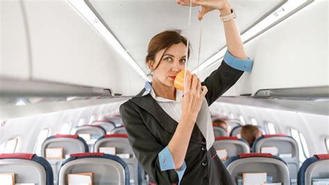 What Are The Key In-Flight Safety Procedures Every Passenger Should Be ...
