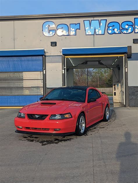 PsBattle: Blue Chrome Window Tint : r/photoshopbattles