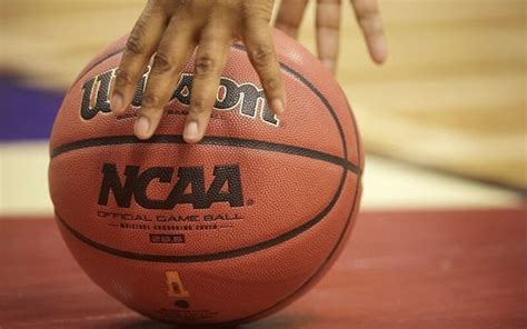 ncaa basketball live stream free