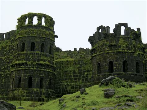 Top 10 Famous Places to Visit in Raigarh - Chhattisgarh