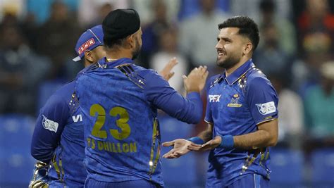 ILT20: Farooqi, Bairstow Lead MI Emirates’ Commanding Win Over ADKR