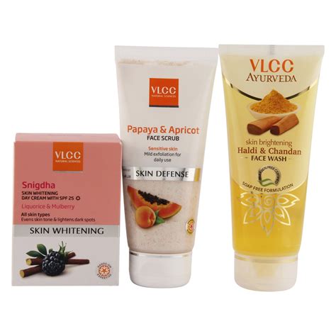 Buy VLCC Haldi Chandan Face Wash,100ml and Scrub,80g and Snigdha Day ...