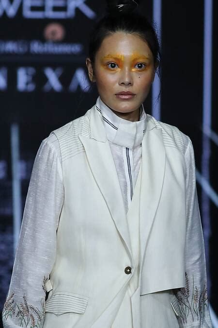 White Cotton Tunic High Neck Jacket Peak Lapel Kurta Set – The Outfit Club