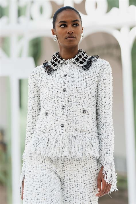 Jacket - Embroidered glittered tweed, white, black & gold — Fashion ...