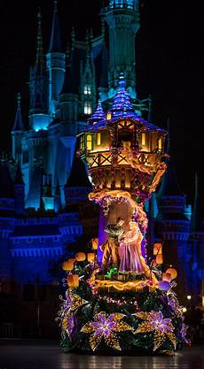 Disney World Iphone Wallpaper by Free Disney Iphone Wallpapers Disney Tourist Disney World Iphone Wallpaper