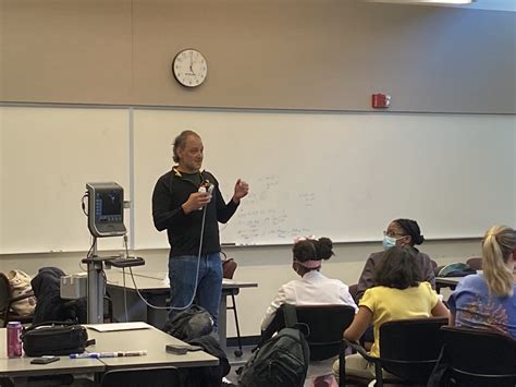 Wayne State Academic Calendar 2023-2024 | Wayne State University