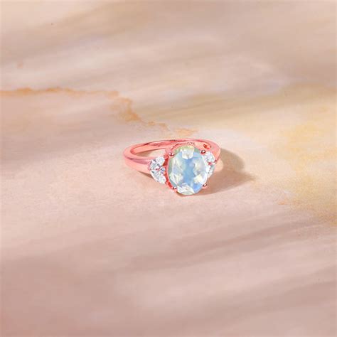 Moonstone - Buy Moonstone Jewellery Online – GIVA