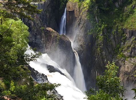 9 Nights 10 Days Sydney Gold Coast and Cairns Tour Package - Myholidays.com