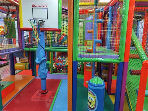 Diacoro Family Park – Parque de bolas Diacoro Family Park en Alcalá de ...