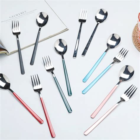 Stainless Steel Spoon and Fork Set Online - Premium Cutlery Set | Nestasia