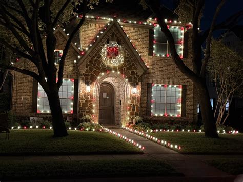 Christmas lights near Dallas