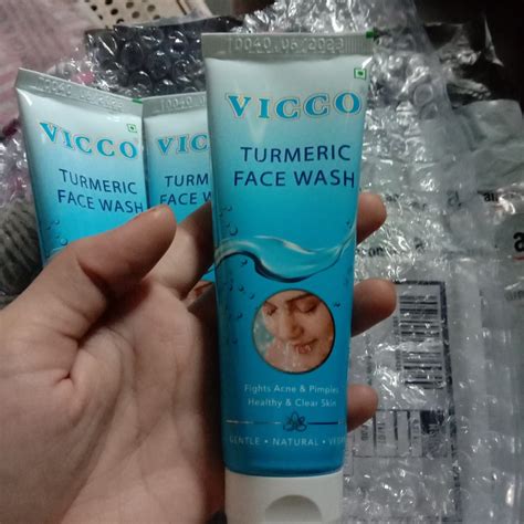 Buy Vicco Turmeric Face Wash for Glowing Skin, Removes Blackheads & Tan ...