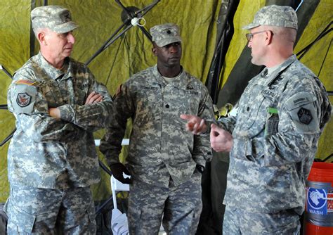 Texas National Guard, Active Army chemical company commanders share ...