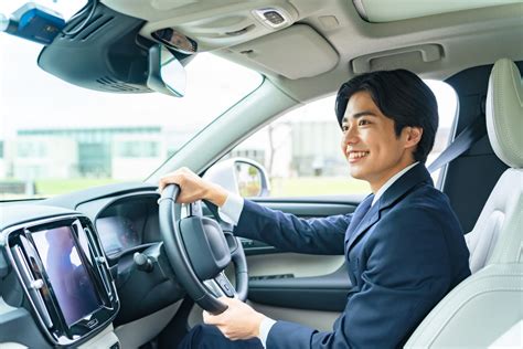 How to practice mindfulness while commuting