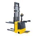 Stackers - Hydraulic Manual Stacker Manufacturer from New Delhi
