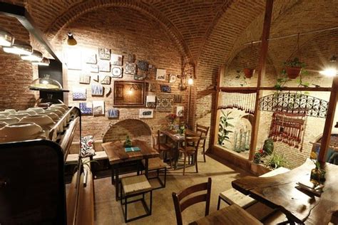 CAFE GALLERY ENSAN, Qazvin - Restaurant Reviews, Phone Number & Photos ...