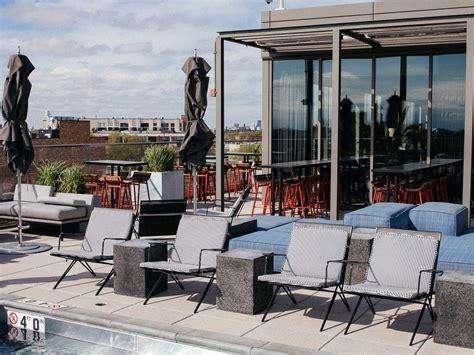 The Wiener’s Circle - Review - Lincoln Park - Chicago - The Infatuation