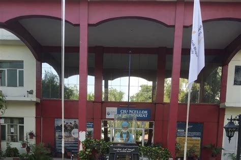 Desh Bhagat Engineering College Hostel Fees: Rooms, Food & Rules ...