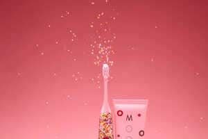 Ultra-Sweet Dessert Toothpastes : moral oral beauty