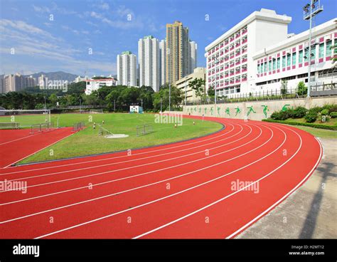Running Race Track 的图像结果