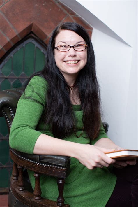 Abby Jones - therapist | BACP