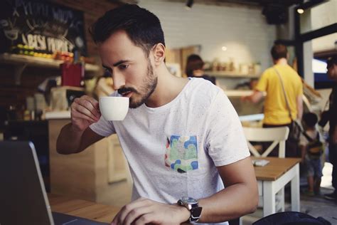 Young Business's Owners 的图像结果