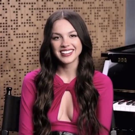 Pin by caity ☁️ on liv | Olivia, Celebrities, Hair inspiration