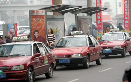 想让郑州出租车啥模样 更新预备车型展今明举行_新闻中心_新浪网