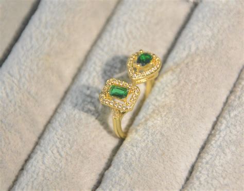 Emerald gold diva ring – Ghaba