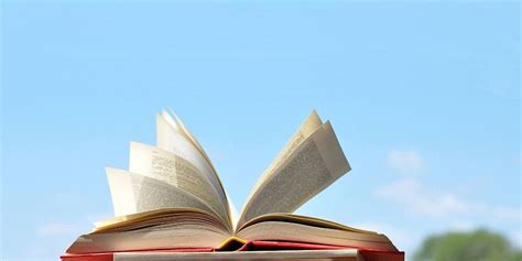 Silent Book Club at Slabtown Square, Slabtown Square, Portland, 25 ...