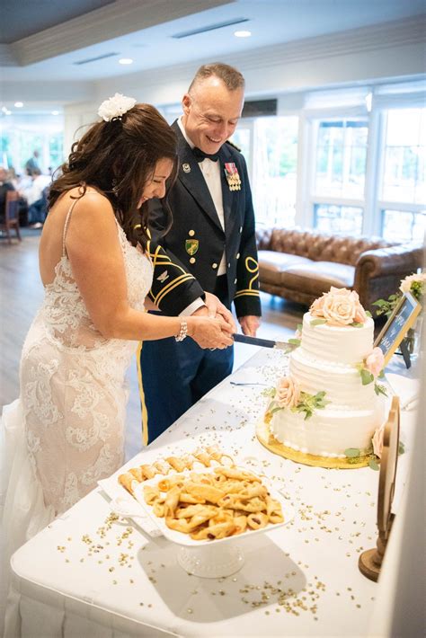 Lakeside Wedding at the Cleveland Yachting Club - Shiny Penny Studios