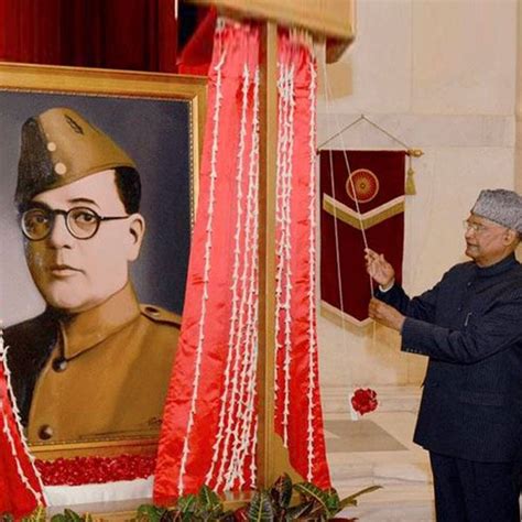 Netizens are SHOCKED as President Ram Nath Kovind unveils a photo of ...