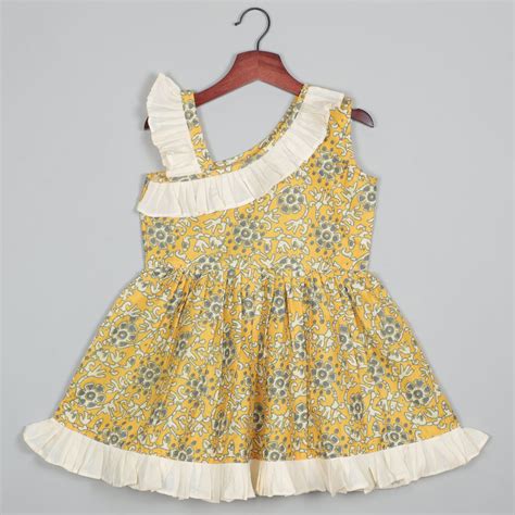 Dress With Ruffle At Neck, One Shoulder And Bottom Hem With Cotrast Co ...