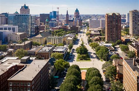 Salaries Required To Be Considered Rich In 40 U.S. Cities – MoneyPPL