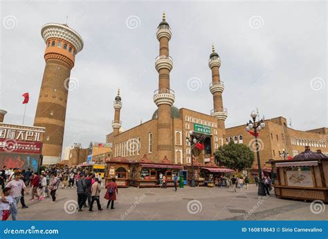 Urumqi Old Town, Xinjiang. China Editorial Stock Photo - Image of architecture, bazaar: 160818643