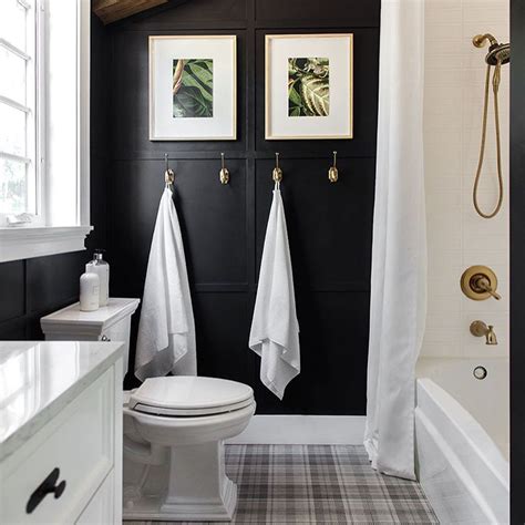 17 Beautiful Black Bathroom Ideas