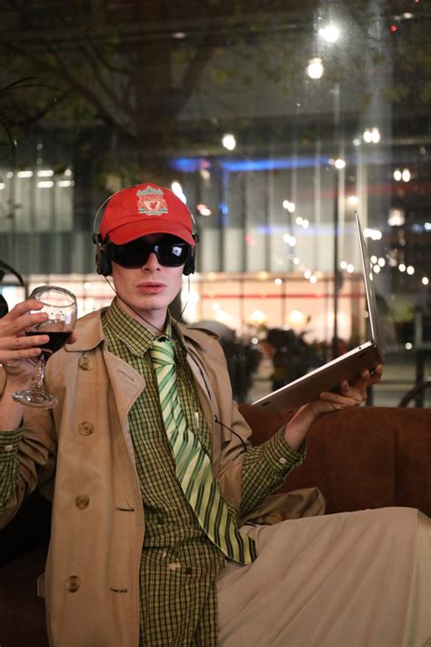 Good Smell Business Suit 的图像结果