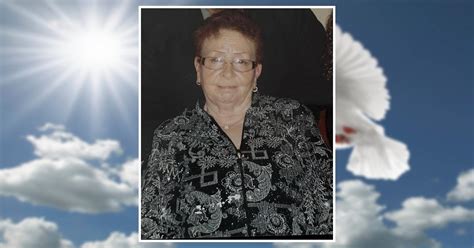 Obituary | Elvira Ballesteros | Carrillo's Tucson Mortuary, Inc.