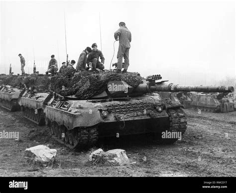 Leopard 1 tank hi-res stock photography and images - Alamy