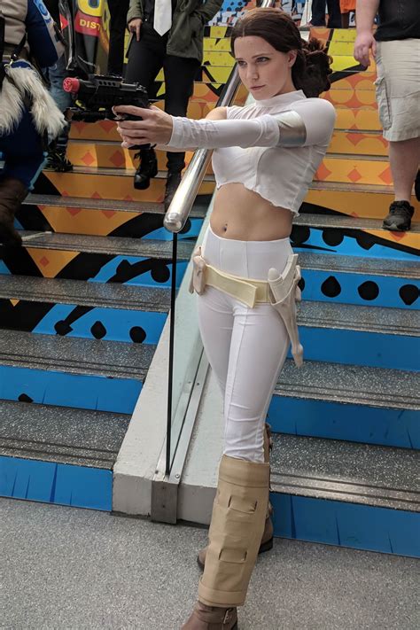 Pin de andy harte en Females characters Science fiction, action and spy ...