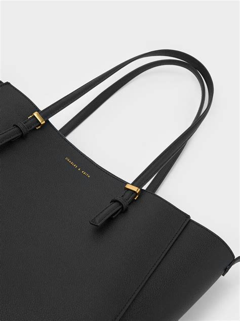 Black Sansa Tote Bag - CHARLES & KEITH IN