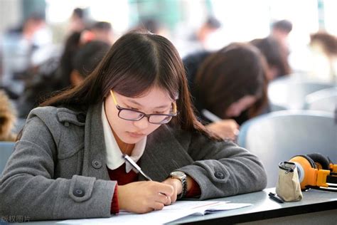 日本语言学校申请条件及费用-芥末留学