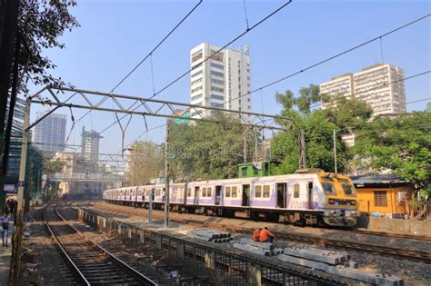 Local Train India 的图像结果