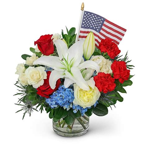 DIY 4th of July Floral Centerpiece, Floral Affairs, Greenfield, 2 July ...