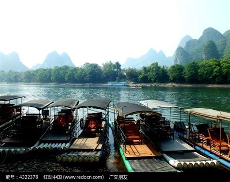 广西桂林漓江边上的竹排风光图片高清图片下载_红动中国